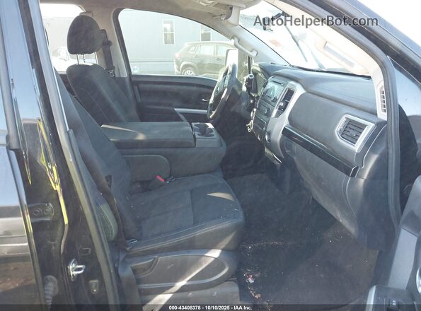 1N6BA1F39HN528449 2017 NISSAN TITAN XD Black Սալոնի դիմացի տեսք