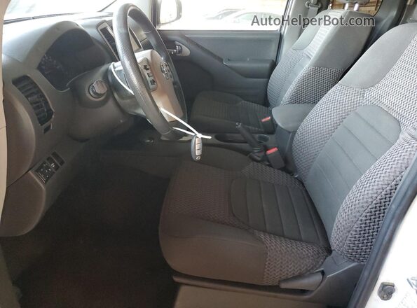 1N6ED0CE2MN707589 2021 NISSAN FRONTIER White Սալոնի դիմացի տեսք