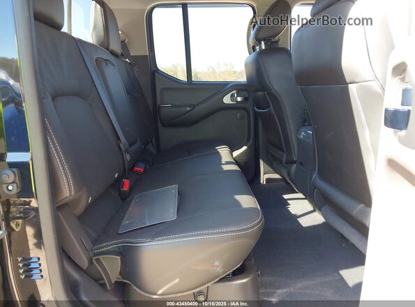 1N6ED0EB4LN714139 2020 NISSAN FRONTIER Black VIN sticker view