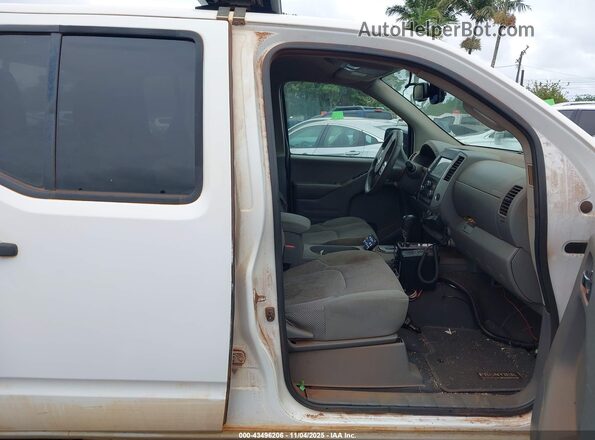1N6ED0EB5LN725229 2020 NISSAN FRONTIER White Front interior view