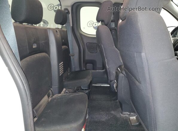 1N6ED1CL5RN652292 2024 NISSAN FRONTIER White Вид задніх сидінь