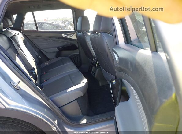 1V25MPE83PC030764 2023 VOLKSWAGEN ID.4 Silver VIN კოდის სტიკერის ხედი