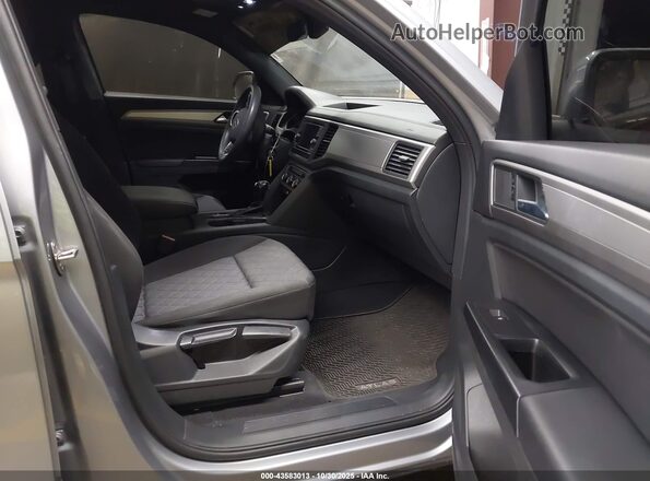 1V2AC2CA7LC201066 2020 VOLKSWAGEN ATLAS Silver წინა სალონის ხედი