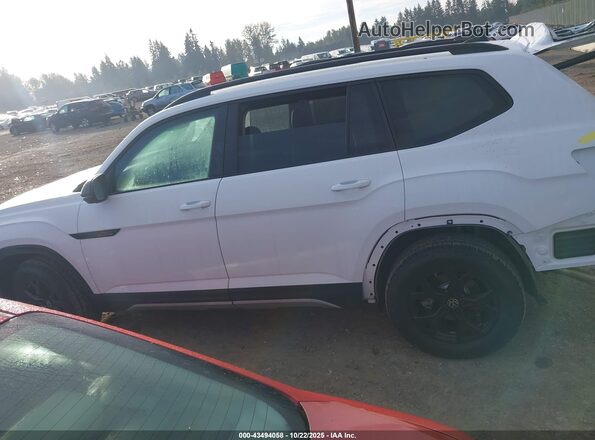 1V2CR2CA8SC553000 2025 VOLKSWAGEN ATLAS White 