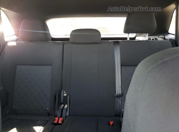 1V2GC2CA5LC204543 2020 VOLKSWAGEN ATLAS White Widok tylnych siedzeń