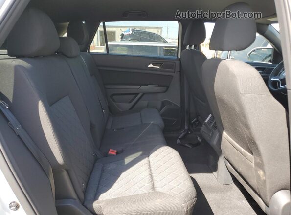 1V2GC2CA5LC204543 2020 VOLKSWAGEN ATLAS White Widok wnętrza z tyłu