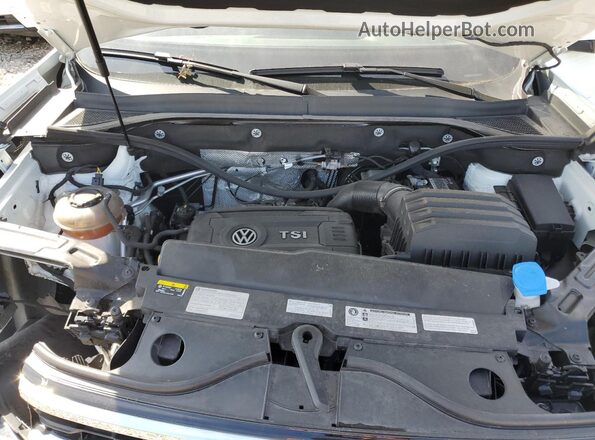 1V2GC2CA5LC204543 2020 VOLKSWAGEN ATLAS White Widok komory silnika