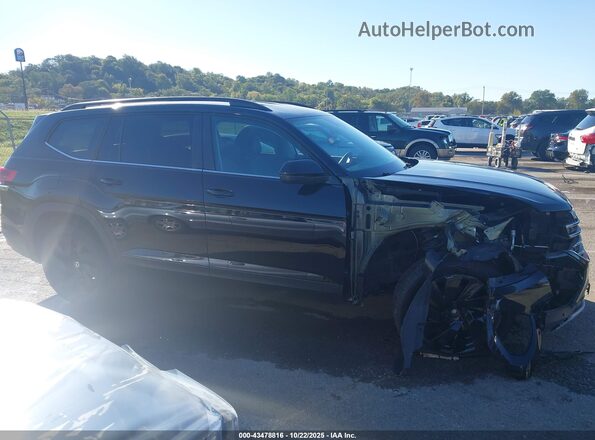 1V2HR2CA4RC598208 2024 VOLKSWAGEN ATLAS Black Вид задньої частини салону