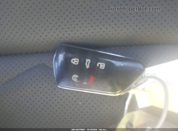1V2HR2CA6SC507915 2025 VOLKSWAGEN ATLAS Черный Вид панели приборов
