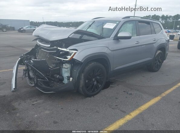 1V2HR2CA8RC501785 2024 VOLKSWAGEN ATLAS Gray Vista tres cuartos delantera izquierda