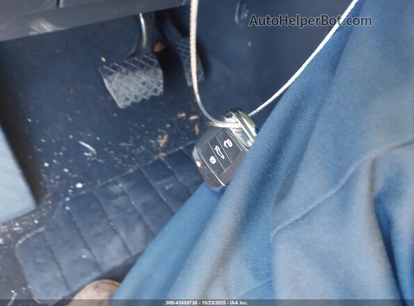 1V2LP2CAXNC502818 2022 VOLKSWAGEN ATLAS Silver Widok deski rozdzielczej