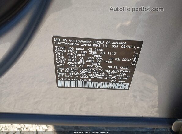 1V2LP2CAXNC502818 2022 VOLKSWAGEN ATLAS Silver Widok komory silnika