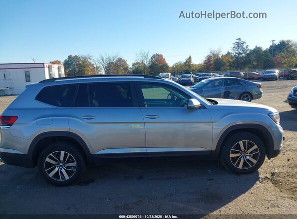 1V2LP2CAXNC502818 2022 VOLKSWAGEN ATLAS Silver Widok wnętrza z tyłu