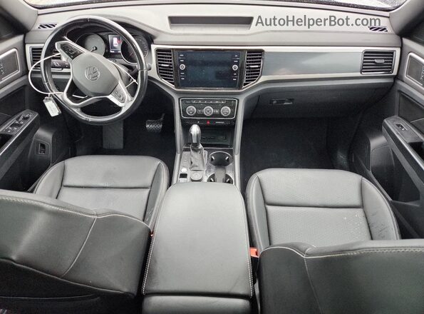 1V2MC2CA4LC207839 2020 VOLKSWAGEN ATLAS Серебряный Вид панели приборов