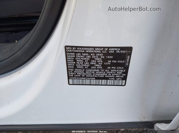 1V2PE2CA6MC232086 2021 VOLKSWAGEN ATLAS White Engine compartment view