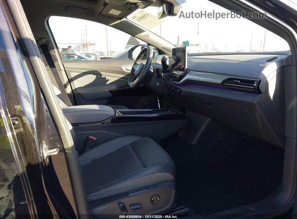 1V2VMPE87PC041718 2023 VOLKSWAGEN ID.4 Черный Вид салона спереди