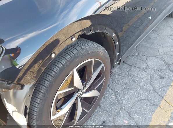 1V2VMPE87PC041718 2023 VOLKSWAGEN ID.4 Черный 