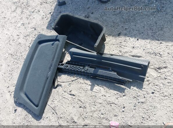 1V2VRPE84SC003129 2025 VOLKSWAGEN ID.4 Light Blue Вид щитка приладів