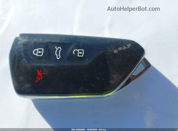 1V2WSPE81RC003396 2024 VOLKSWAGEN ID.4 Черный Вид панели приборов