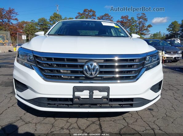 1VWAA7A32LC013299 2020 VOLKSWAGEN PASSAT White ხელსაწყოთა პანელის ხედი