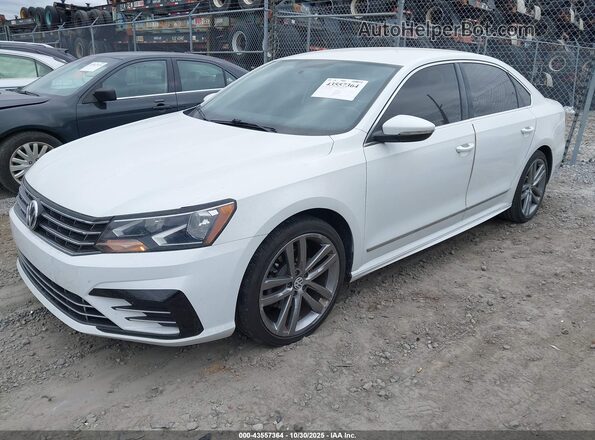 1VWAT7A38GC032245 2016 VOLKSWAGEN PASSAT Белый Передняя левая четверть