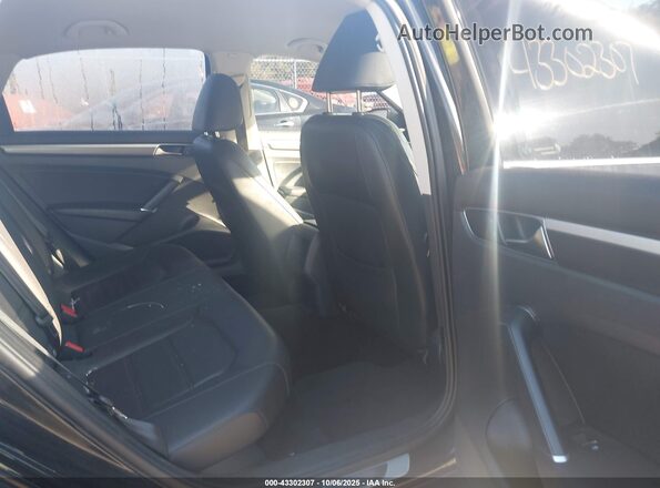 1VWDT7A35HC082650 2017 VOLKSWAGEN PASSAT Black Widok naklejki z numerem VIN