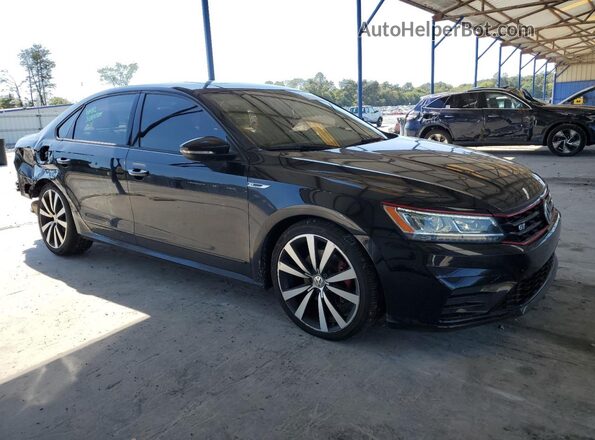 1VWJM7A3XJC037760 2018 VOLKSWAGEN PASSAT Black 