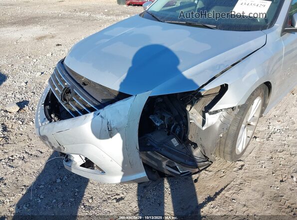 1VWLA7A36KC006136 2019 VOLKSWAGEN PASSAT Gray წინა ხედი