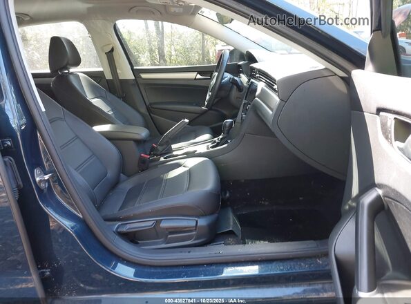 1VWSA7A38NC000922 2022 VOLKSWAGEN PASSAT Blue Widok wnętrza z przodu