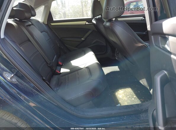 1VWSA7A38NC000922 2022 VOLKSWAGEN PASSAT Blue Widok naklejki z numerem VIN