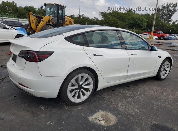 5YJ3E1EA5NF372478 2022 TESLA MODEL 3 White Przód prawy