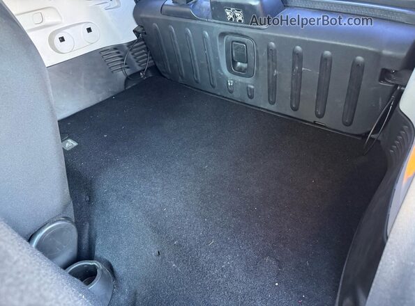 WMEFJ9BAXHK230583 2017 SMART FORTWO Orange Front interior view