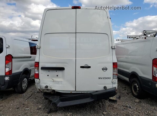 1N6BF0LY1JN814653 2018 NISSAN NV Белый Вид салона спереди
