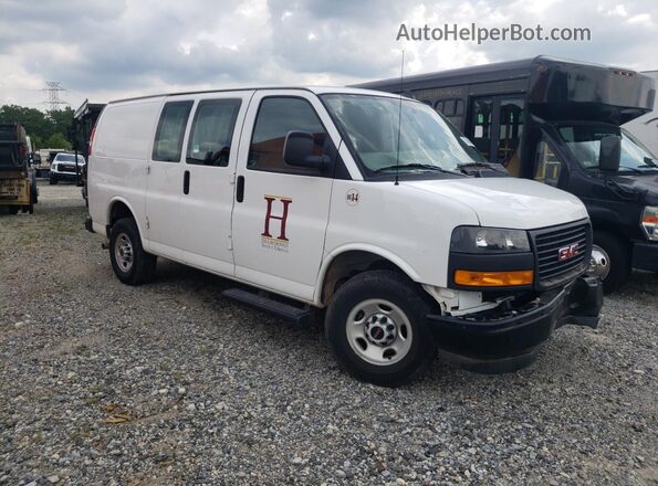 1GTZ7GFPXP1143302 2023 GMC SAVANA White Widok z przodu