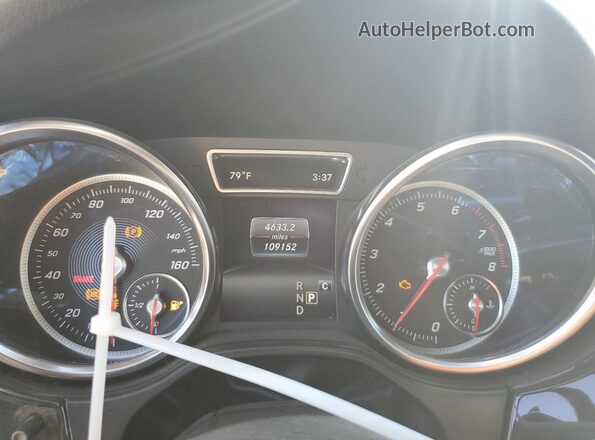 4JGDA5GB2KB216034 2019 MERCEDES-BENZ GLE White Vista de los asientos traseros