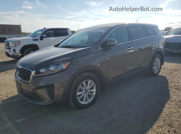 5XYPGDA59KG493184 2019 KIA SORENTO Brown Trasero izquierdo