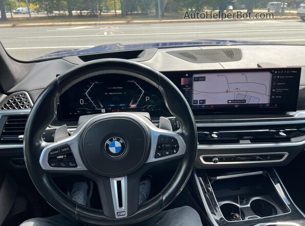 5UX33EM04P9R55092 2023 BMW X7 Синий 