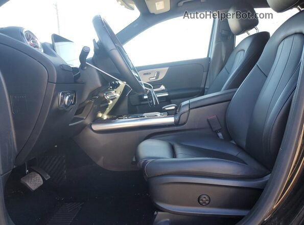 W1N4N4HBXMJ119490 2021 MERCEDES-BENZ GLA Black Widok deski rozdzielczej