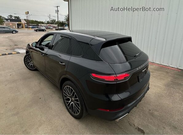WP1AA2AY7LDA05841 2020 PORSCHE CAYENNE Black Przód prawy