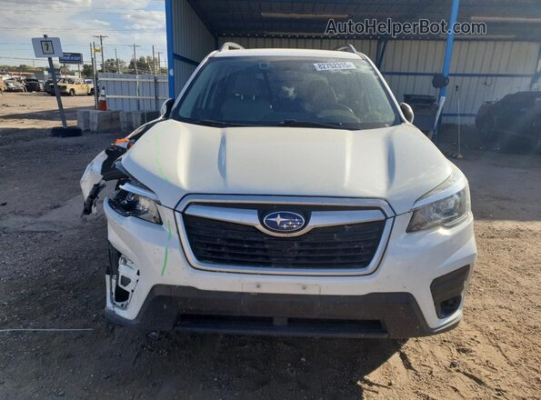 JF2SKAJC3LH576688 2020 SUBARU FORESTER White Вид ззаду