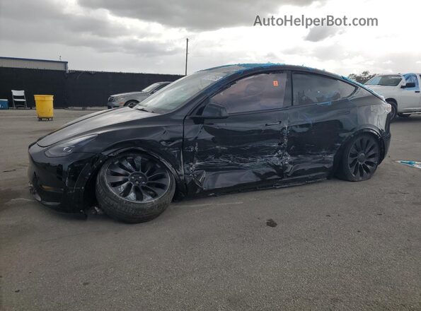 7SAYGDEF8RF041531 2024 TESLA MODEL Y Черный Задняя левая четверть