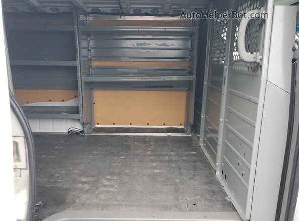 1N6BF0KY7LN805508 2020 NISSAN NV White Widok wnętrza z tyłu