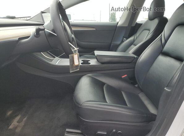 5YJ3E1EA5NF372478 2022 TESLA MODEL 3 White Widok deski rozdzielczej