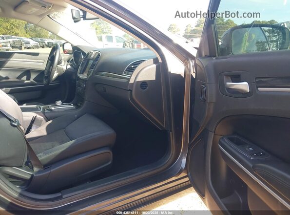 2C3CCAAG3MH529437 2021 CHRYSLER 300 Серый Вид салона спереди