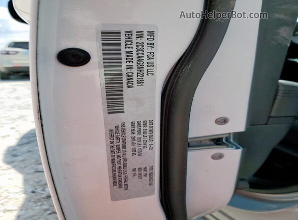 2C3CCAAG8NH221861 2022 CHRYSLER 300 White VIN կոդի պիտակի տեսք