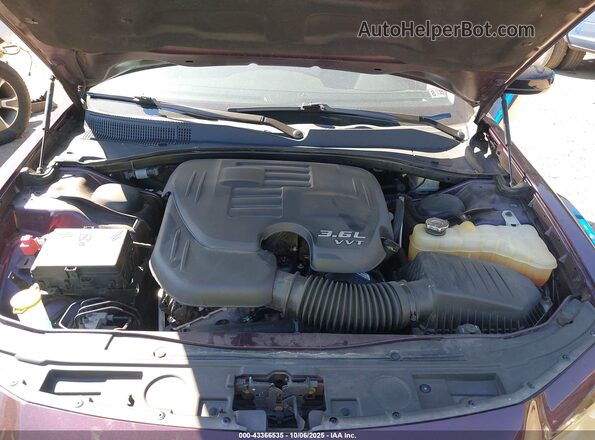 2C3CCAAG9LH213541 2020 CHRYSLER 300 Purple Rear view