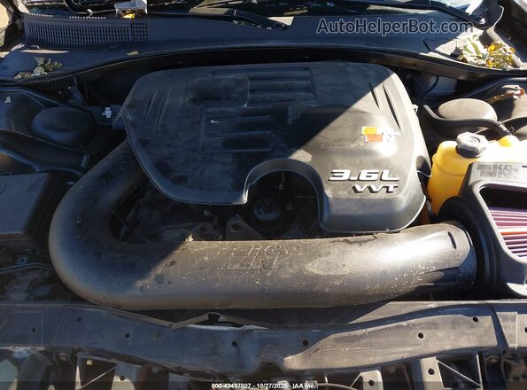2C3CCABG0MH529412 2021 CHRYSLER 300 Black Հետևի տեսք