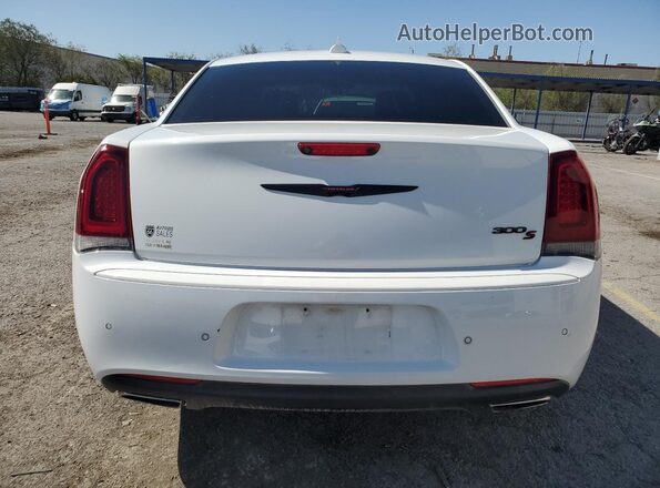 2C3CCABG2MH529170 2021 CHRYSLER 300 Белый Вид сзади