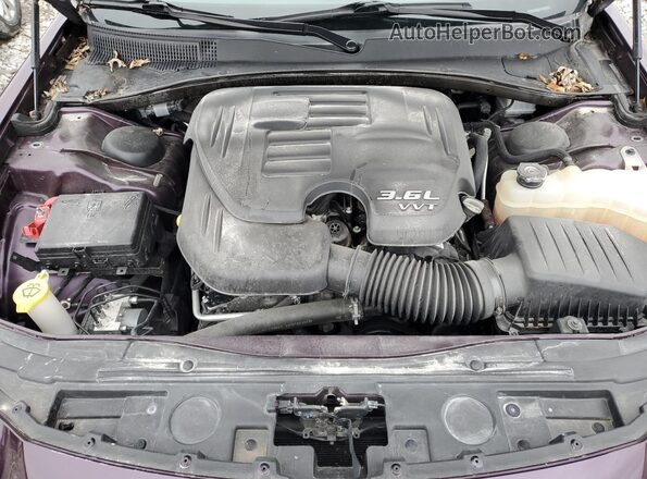 2C3CCABG4LH193858 2020 CHRYSLER 300 Purple უკანა სალონის ხედი
