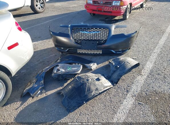 2C3CCABG6JH142973 2018 CHRYSLER 300 Gray Widok zestawu wskaźników